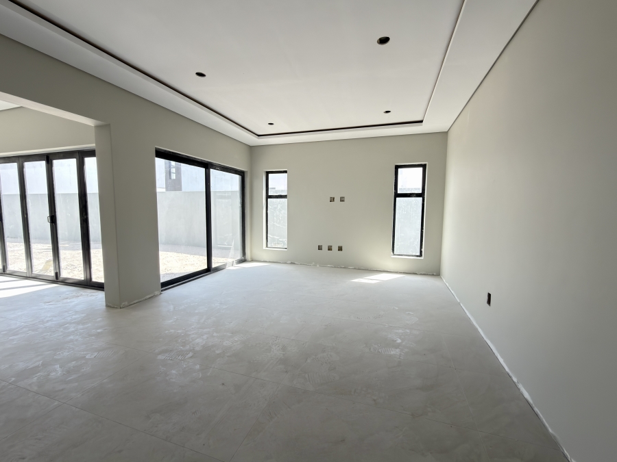 4 Bedroom Property for Sale in Sandown Western Cape